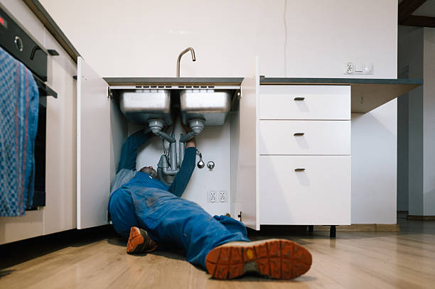 Professional Leak Detection technician working in High Shoals, NC